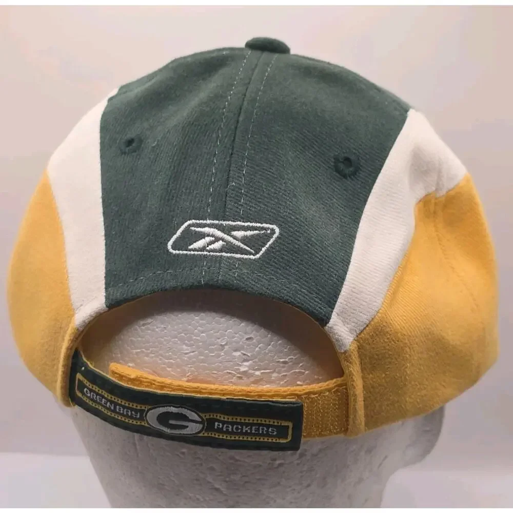 Green Bay‎ Packers Reebok Strapback Cap NFL Football Hat G Logo NFC North NWT